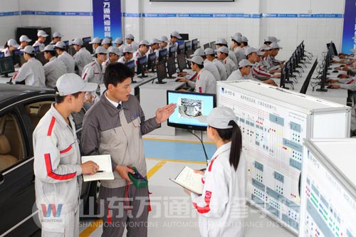 山東萬通汽車智能化實(shí)訓(xùn)大開眼界