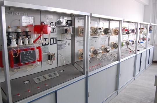保定市第四職業(yè)中學有電氣技術應用專業(yè)？