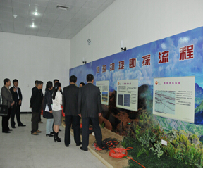 石油物探學(xué)校打造三個特色骨干專業(yè)，獲河北調(diào)研組好評