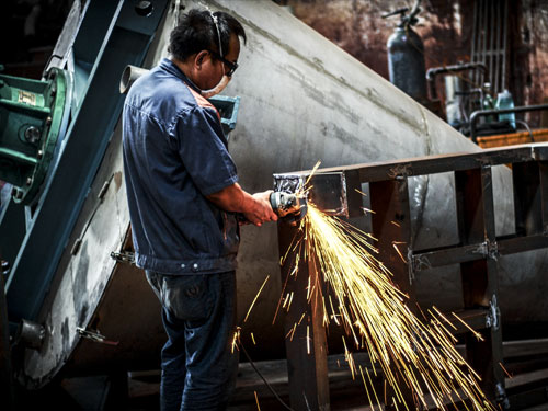 電焊好學嗎？保定焊工學校哪所比較好？