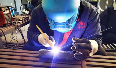 保定哪個(gè)學(xué)校有短期焊工培訓(xùn)？   