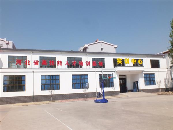 張家口裝備制造技工學(xué)校值得選擇嗎？