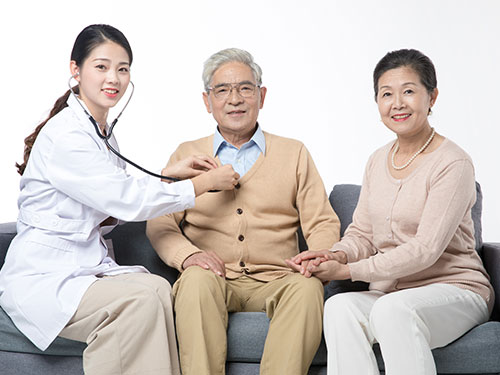 現(xiàn)在護(hù)理行業(yè)前景如何？唐山護(hù)理學(xué)校哪家比較好？