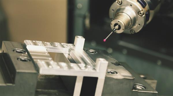 數(shù)控行業(yè)有前景嗎？天津數(shù)控學校為你解答！