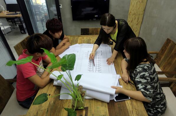 現(xiàn)在學(xué)習(xí)平方米設(shè)計專業(yè)怎么樣？   