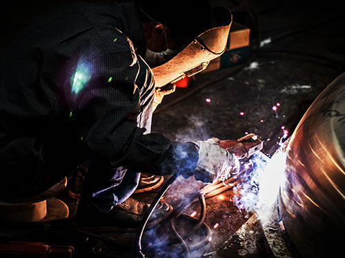 焊工專業(yè)前景怎么樣？菏澤焊工學(xué)校哪家比較好？