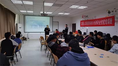 在濟(jì)寧哪所學(xué)校可以學(xué)習(xí)平面設(shè)計(jì)專業(yè)？   