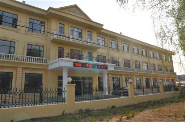 秦皇島醫(yī)藥學校有中藥專業(yè)嗎？