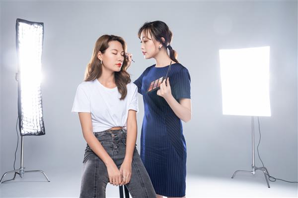 濟寧市王華職業(yè)培訓(xùn)學(xué)校有哪些化妝專業(yè)？