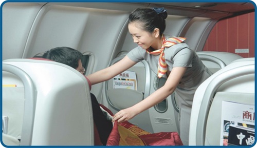 在天津交通學院學空乘月薪多少？