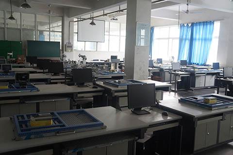 中專也能成才？就來(lái)河北省科技工程學(xué)校！