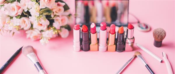 青島哪所學(xué)校開設(shè)了美容化妝課程？