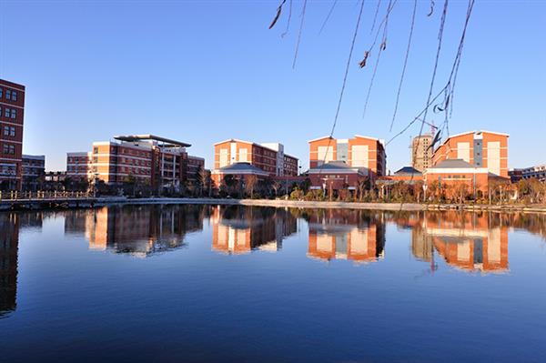 開封文化藝術(shù)職業(yè)學(xué)院怎么樣？