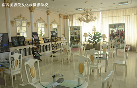 濰坊美甲學(xué)校有哪些課程？