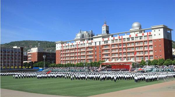 學(xué)計算機平面設(shè)計專業(yè)有前途嗎？石家莊市明澤職業(yè)中專學(xué)校來給您解說