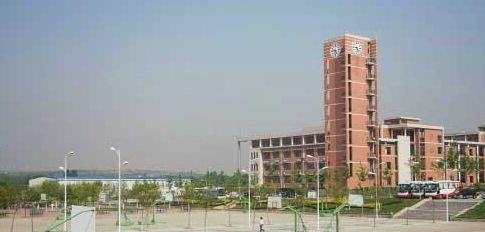 與同類院校相比，泰安技師學院都有哪些優(yōu)勢？