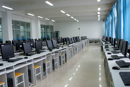邯鄲計算機學校有什么優(yōu)勢？